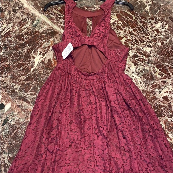 Dress - Picture 2 of 6